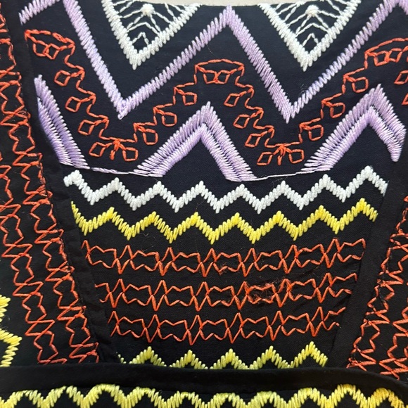 Anthropologie Akemi + Kin Geo-Embroidered Dress Size 4 EUC - Picture 6 of 15